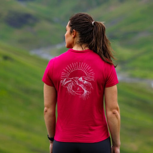 Inov-8 Pink Graphic T-Shirt Ss ''Skiddaw'' Women's Inov-8 Pink Graphic T-Shirt Ss ''Skiddaw'' Women's